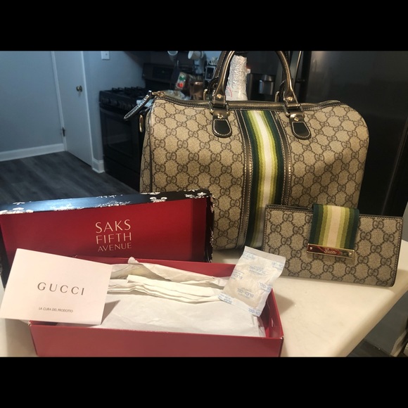 Gucci Handbags - Gucci Boston Bag & Wallet Lot (exclusively Saks)